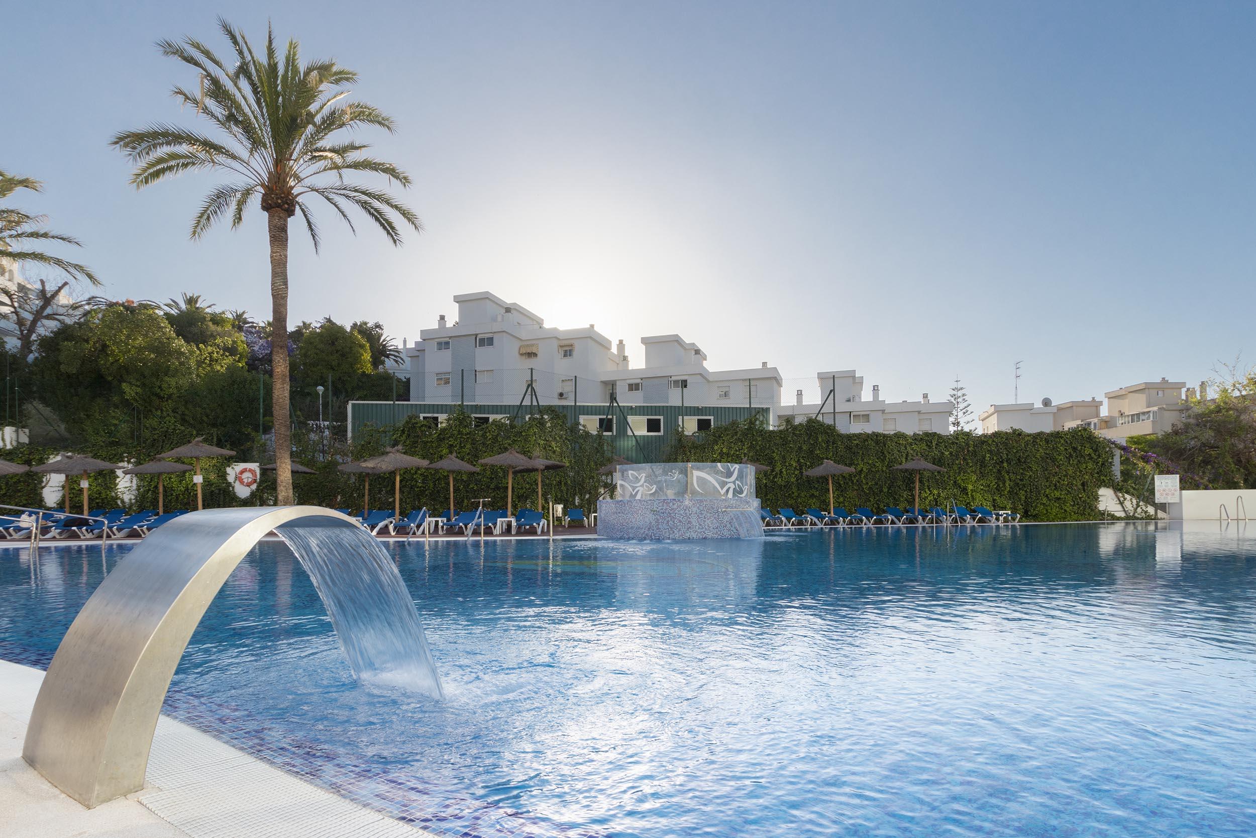 טורמולינוס Hotel Palia Las Palomas מראה חיצוני תמונה