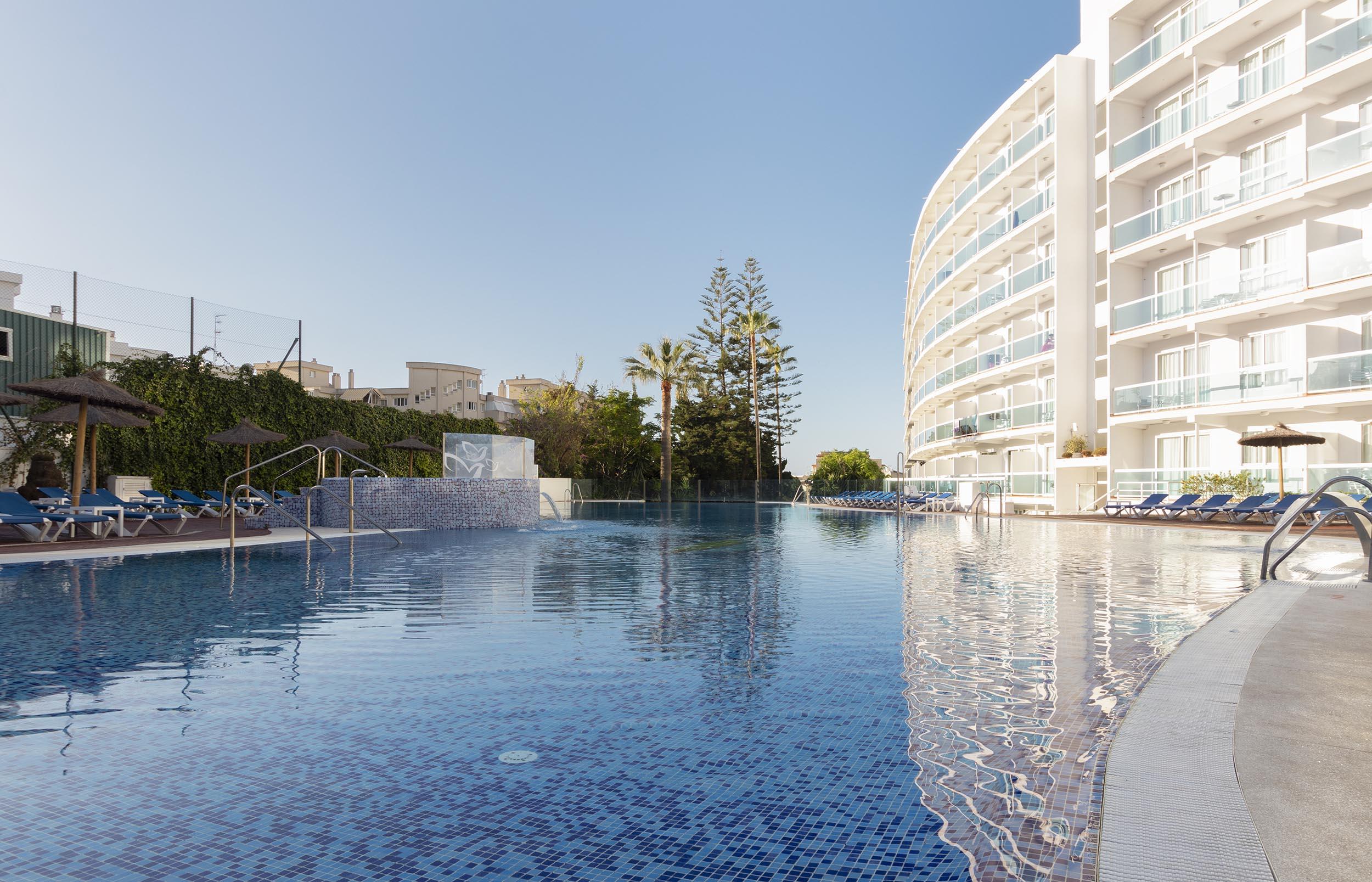 טורמולינוס Hotel Palia Las Palomas מראה חיצוני תמונה